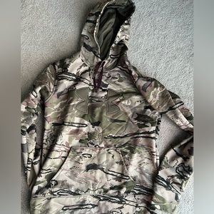 Women’s Under Armour Camo Hoodie